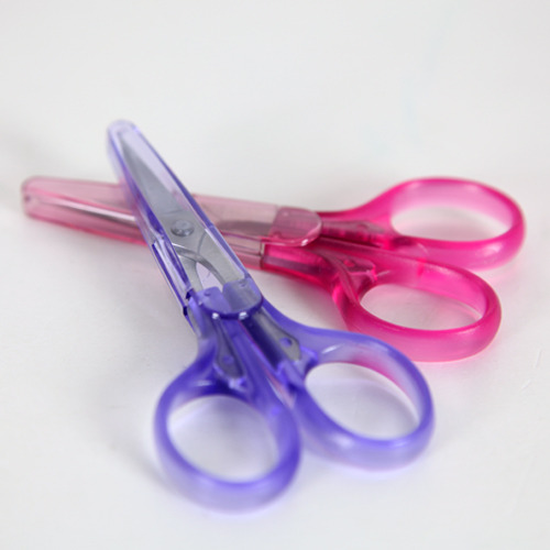 무지개 가위(Sewingscissors)